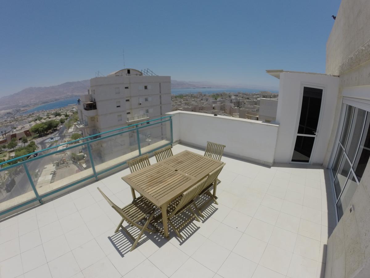 Penthouse In Eilat With The Sea View Apartment Bagian luar foto