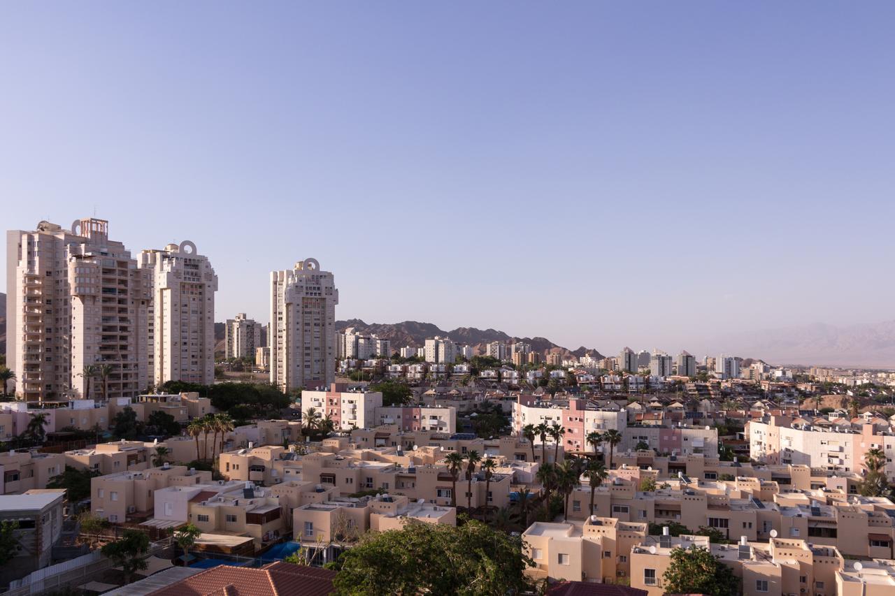 Penthouse In Eilat With The Sea View Apartment Bagian luar foto