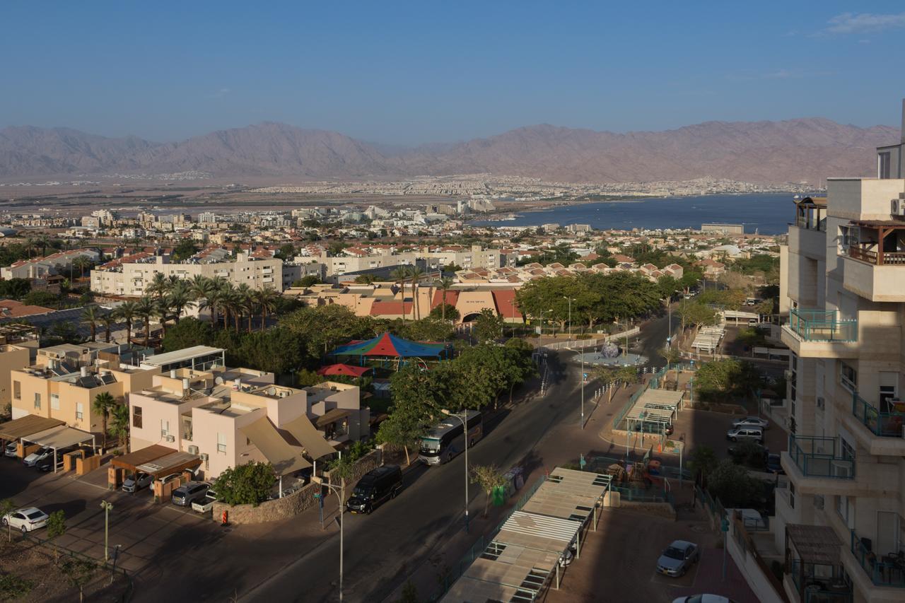 Penthouse In Eilat With The Sea View Apartment Bagian luar foto